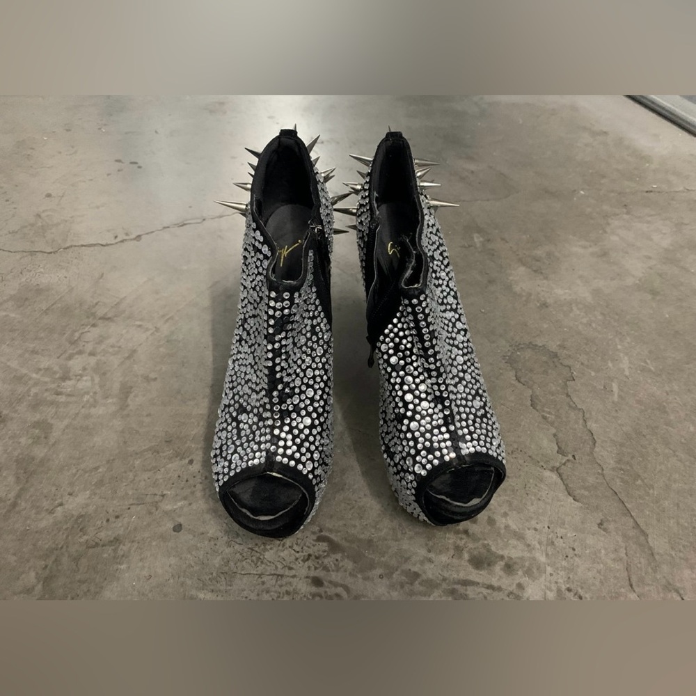 Giuseppe Zanotti Black Spike & Rhinestone Women's High Heels Wedge - Picture 3 of 4